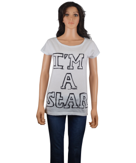 Graphic Tee "I AM A STAR"